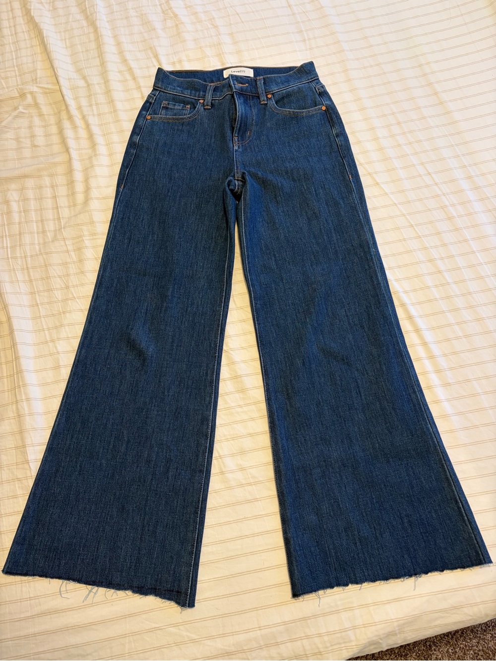 Level 99 Wide Leg Dark Blue jeans
